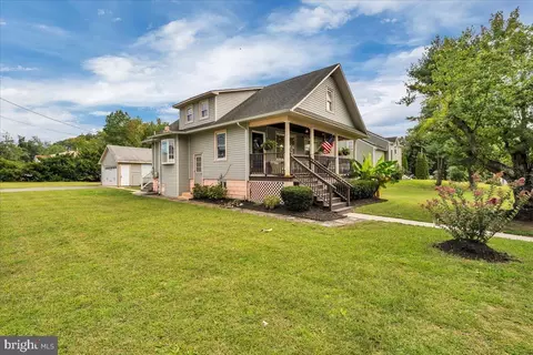 1573 Delsea Dr, Deptford, NJ 08096