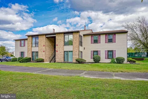 14 Devon Pl, Sewell, NJ 08080