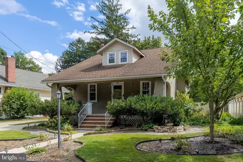 Exterior - 135 Colonial Ave, Pitman, NJ 08071 photo 4 of 9