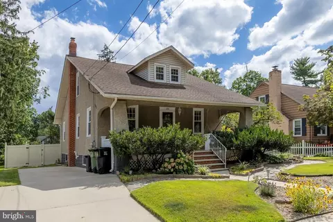 Exterior - 135 Colonial Ave, Pitman, NJ 08071 photo 3 of 9