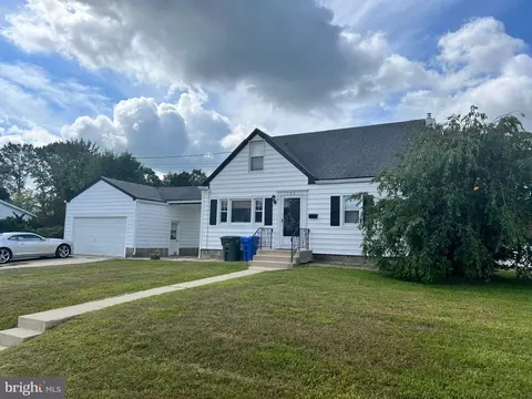 122 Cornell Rd, Glassboro, NJ 08028