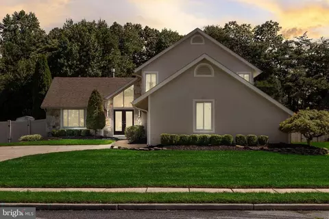74 Greenleigh Dr, Sewell, NJ 08080