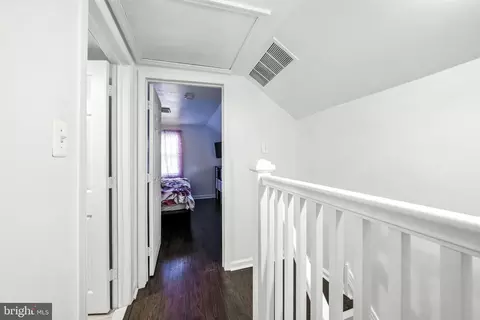 Entry Way - 143 8th Ave, Pitman, NJ 08071 photo 9 of 9