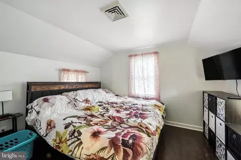 Bedroom - 143 8th Ave, Pitman, NJ 08071 photo 1 of 2