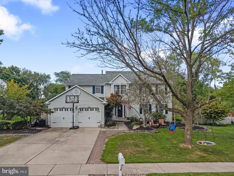 37 E Crimson Ct E, Sewell, NJ 08080