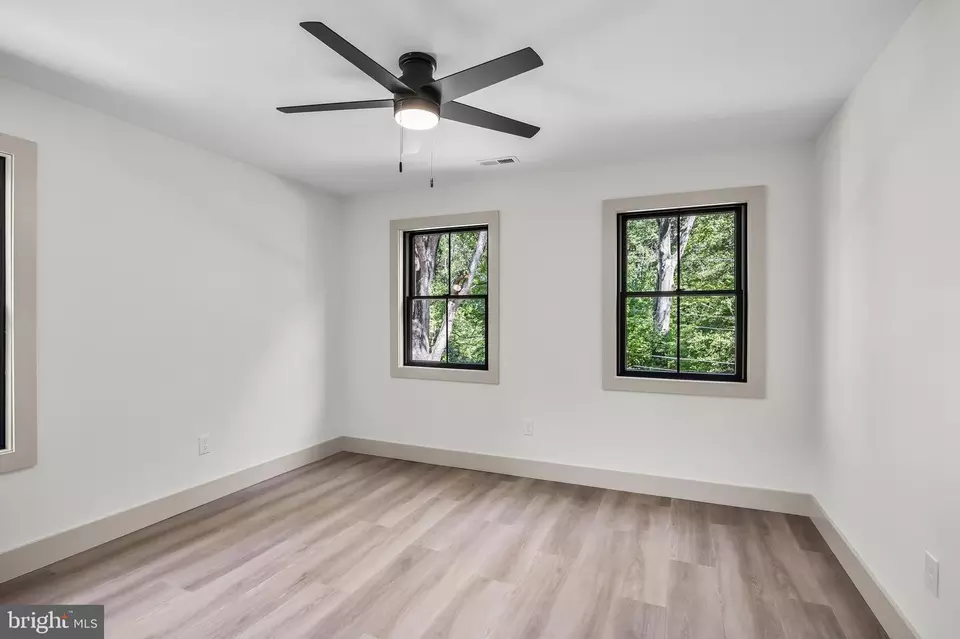 Bedroom - 261 Wenonah Way, Wenonah, NJ 08090 photo 2 of 6