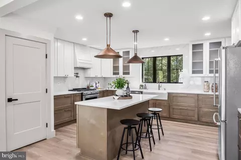 Kitchen - 261 Wenonah Way, Wenonah, NJ 08090 photo 1 of 5