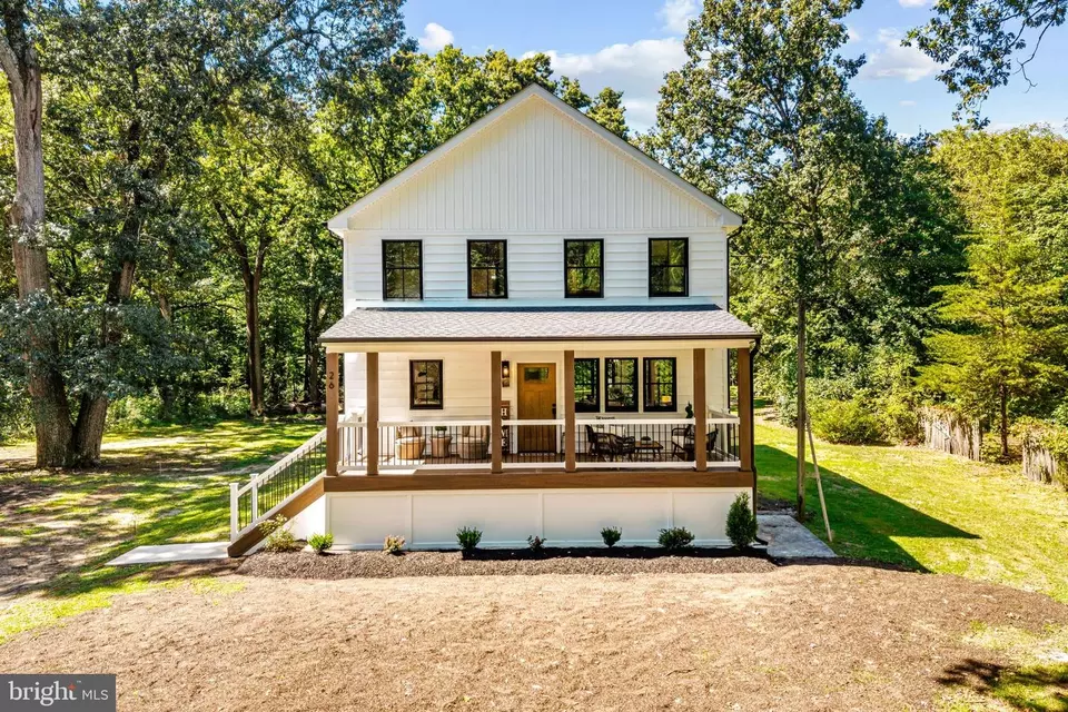 Exterior - 261 Wenonah Way, Wenonah, NJ 08090 photo 1 of 7