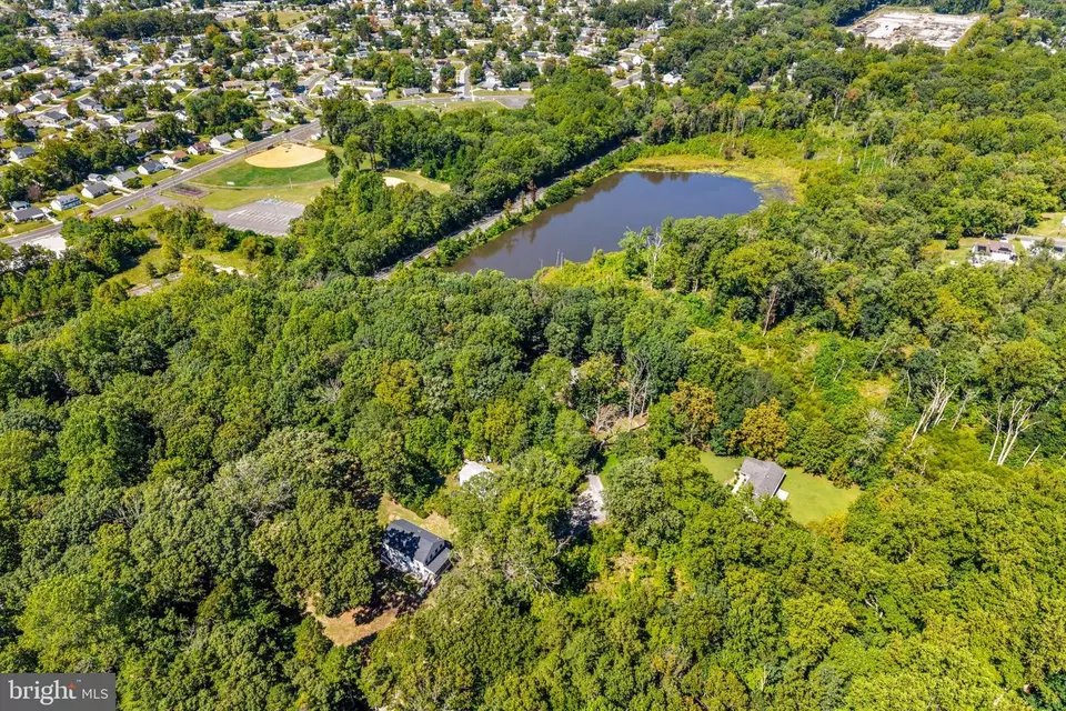 View/Area - 261 Wenonah Way, Wenonah, NJ 08090 photo 2 of 3