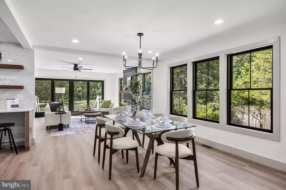 Dining - 261 Wenonah Way, Wenonah, NJ 08090 photo 1 of 2