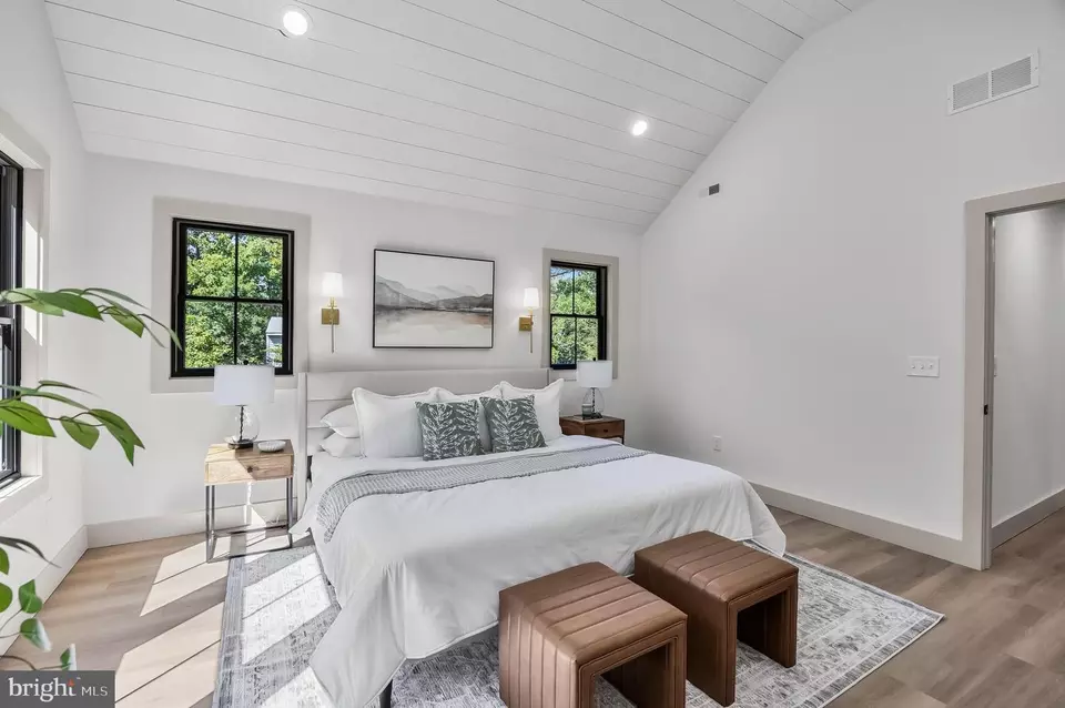 Bedroom - 261 Wenonah Way, Wenonah, NJ 08090 photo 5 of 6