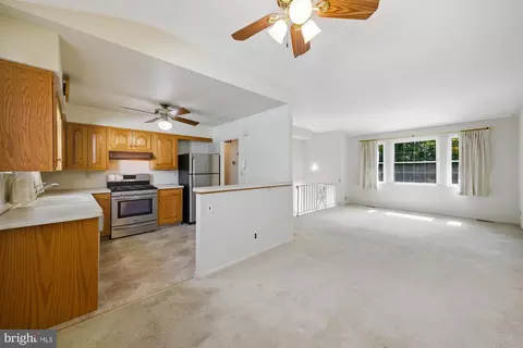 Living - 403 Hudson Ave, Pitman, NJ 08071 photo 5 of 8