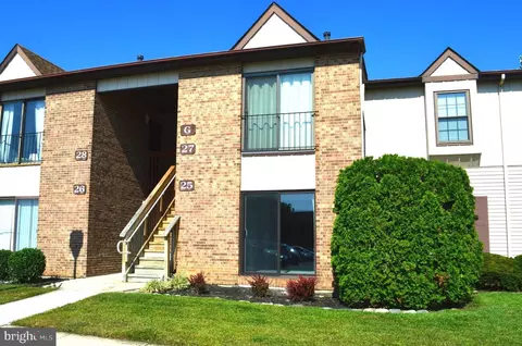 25 Windsor Ct, Sewell, NJ 08080