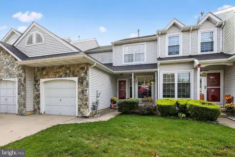 128 Kerry Lynn Ct, Williamstown, NJ 08094