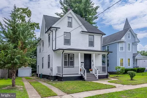 733 Billings Ave, Paulsboro, NJ 08066