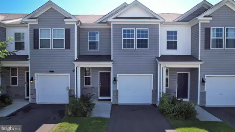70 Arlotta St, Glassboro, NJ 08028