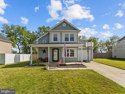 215 Stirrup Rd, Swedesboro, NJ 08085