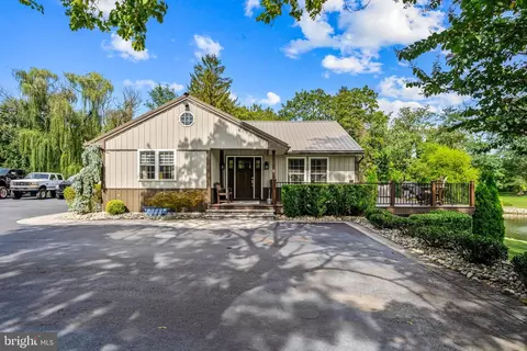 64 Tilden, West Deptford, NJ 08086