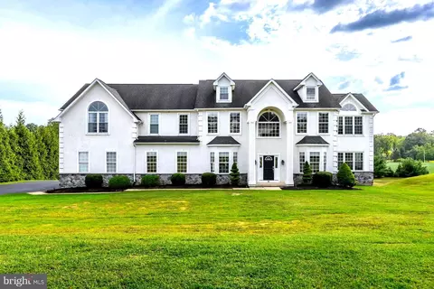 185 Woodland Ave, Mullica Hill, NJ 08062
