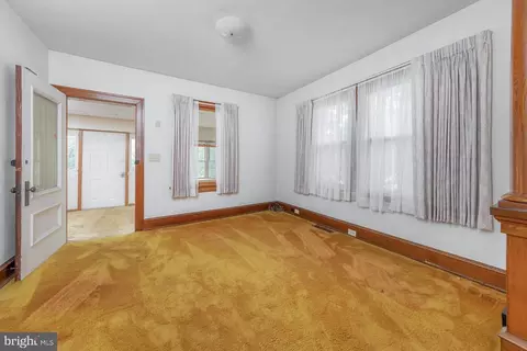 Living - 102 Colonial Ave, Pitman, NJ 08071 photo 1 of 2