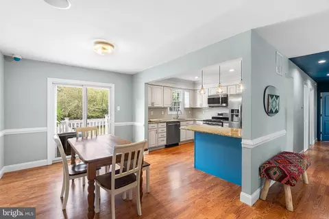 Entry Way - 409 Catalba Ave, Mickleton, NJ 08056 photo 4 of 4