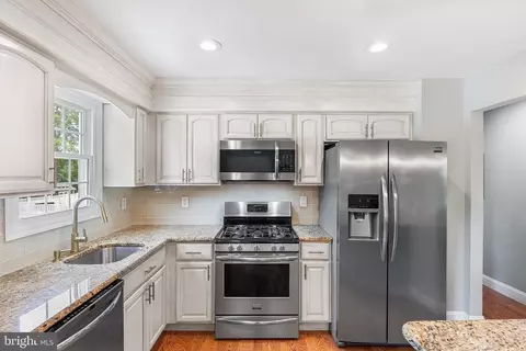 Kitchen - 409 Catalba Ave, Mickleton, NJ 08056 photo 3 of 4