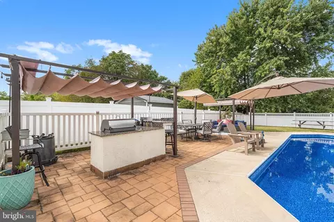 Exterior - 409 Catalba Ave, Mickleton, NJ 08056 photo 6 of 13