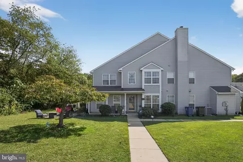 113 Cinnamon Rd, West Deptford, NJ 08086