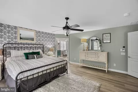 Bedroom - 206 Sullivan Dr, Mickleton, NJ 08056 photo 2 of 7