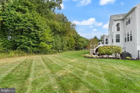 Exterior - 206 Sullivan Dr, Mickleton, NJ 08056 photo 9 of 10