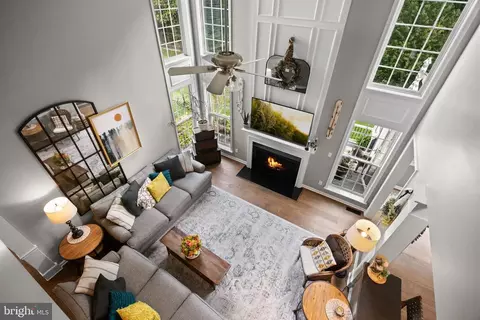 Entry Way - 206 Sullivan Dr, Mickleton, NJ 08056 photo 7 of 11