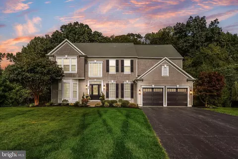 Exterior - 206 Sullivan Dr, Mickleton, NJ 08056 photo 10 of 10