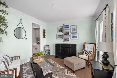 Entry Way - 206 Sullivan Dr, Mickleton, NJ 08056 photo 4 of 11