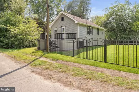 113 22nd Ave, Monroeville, NJ 08343