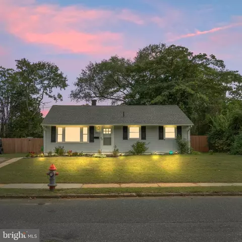 807 N New St, Clayton, NJ 08312