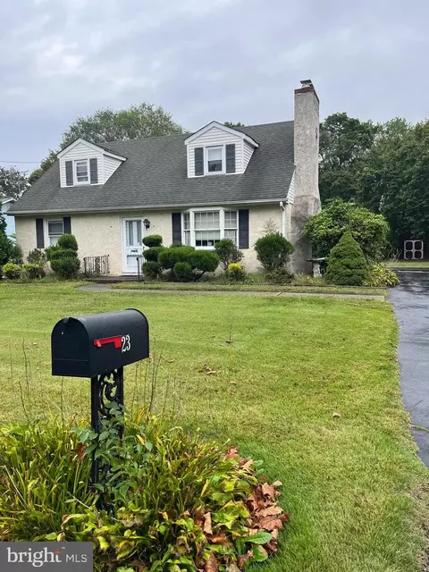 23 Genova Ave, Williamstown, NJ 08094