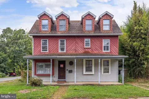 506 N Broad St, Clayton, NJ 08312