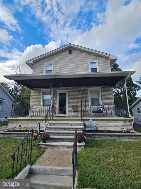 1415 Lafayette Ave, West Deptford, NJ 08096