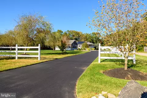 490 Huber Ave, Williamstown, NJ 08094
