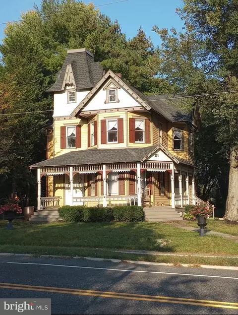 81 N Main St, Mullica Hill, NJ 08062
