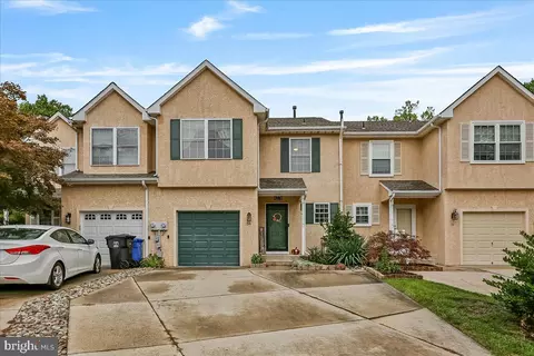 54 Meadow Ct, Sewell, NJ 08080