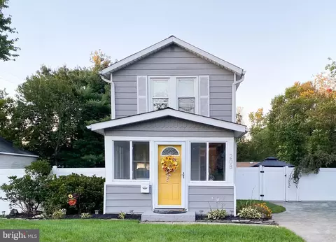 208 Hessian Ave, National Park, NJ 08063