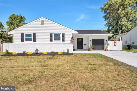 311 Holly Ave, Woodbury Heights, NJ 08097