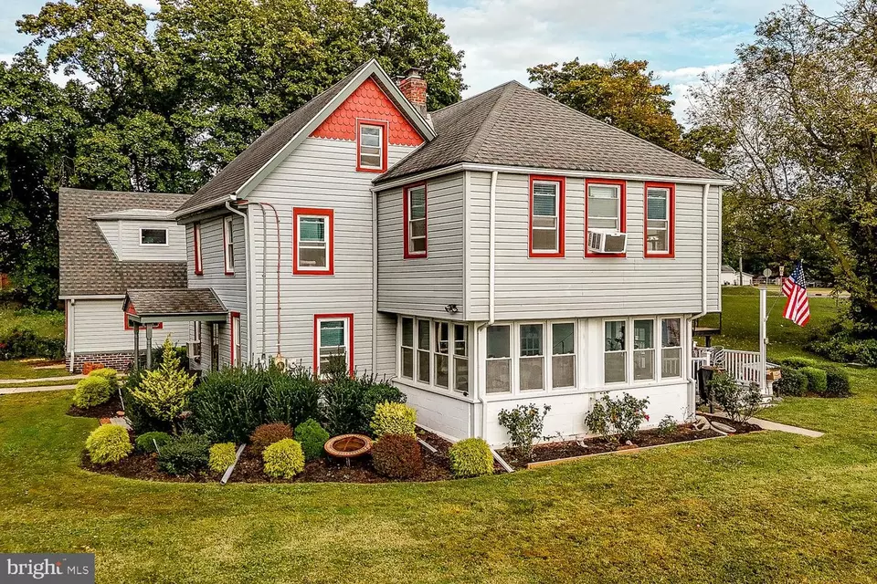 Exterior - 3 S Bridgeport Rd, Bridgeport, NJ 08014 photo 2 of 10