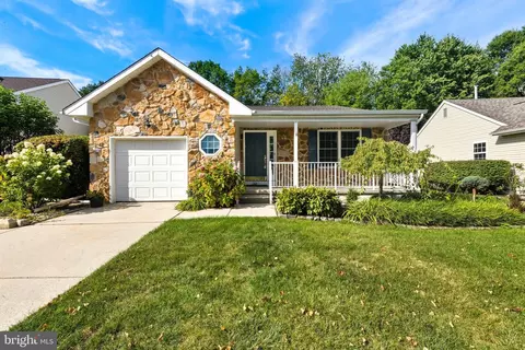 203 Fox Glove Trl, Mullica Hill, NJ 08062