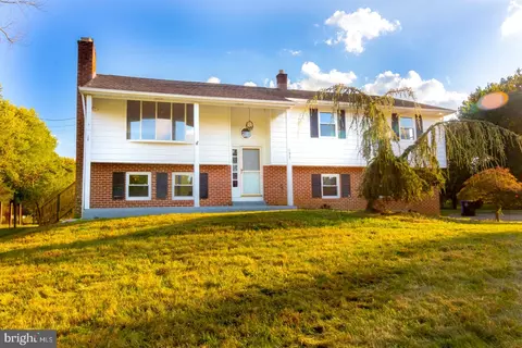 197 Cedar Grove Rd, Mullica Hill, NJ 08062