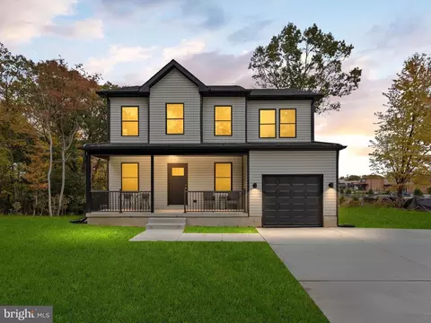 25 Sunset Rd, Blackwood, NJ 08012