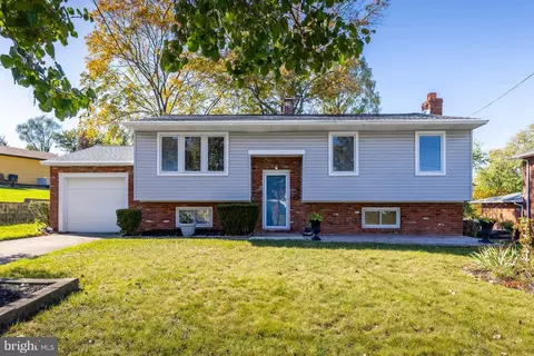 444 Temple Ave, Woodbury Heights, NJ 08097