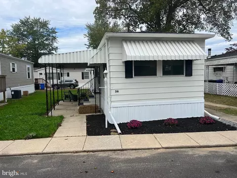 36 Bluebird Rd, Mantua, NJ 08051