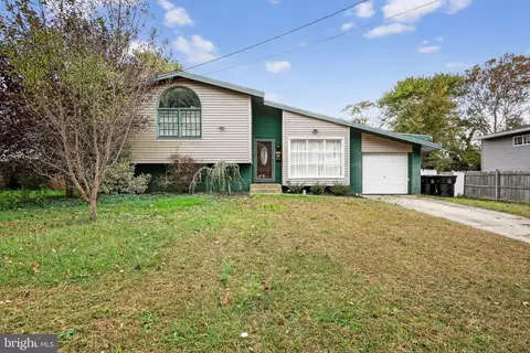 333 Jackson Rd, Mantua, NJ 08051